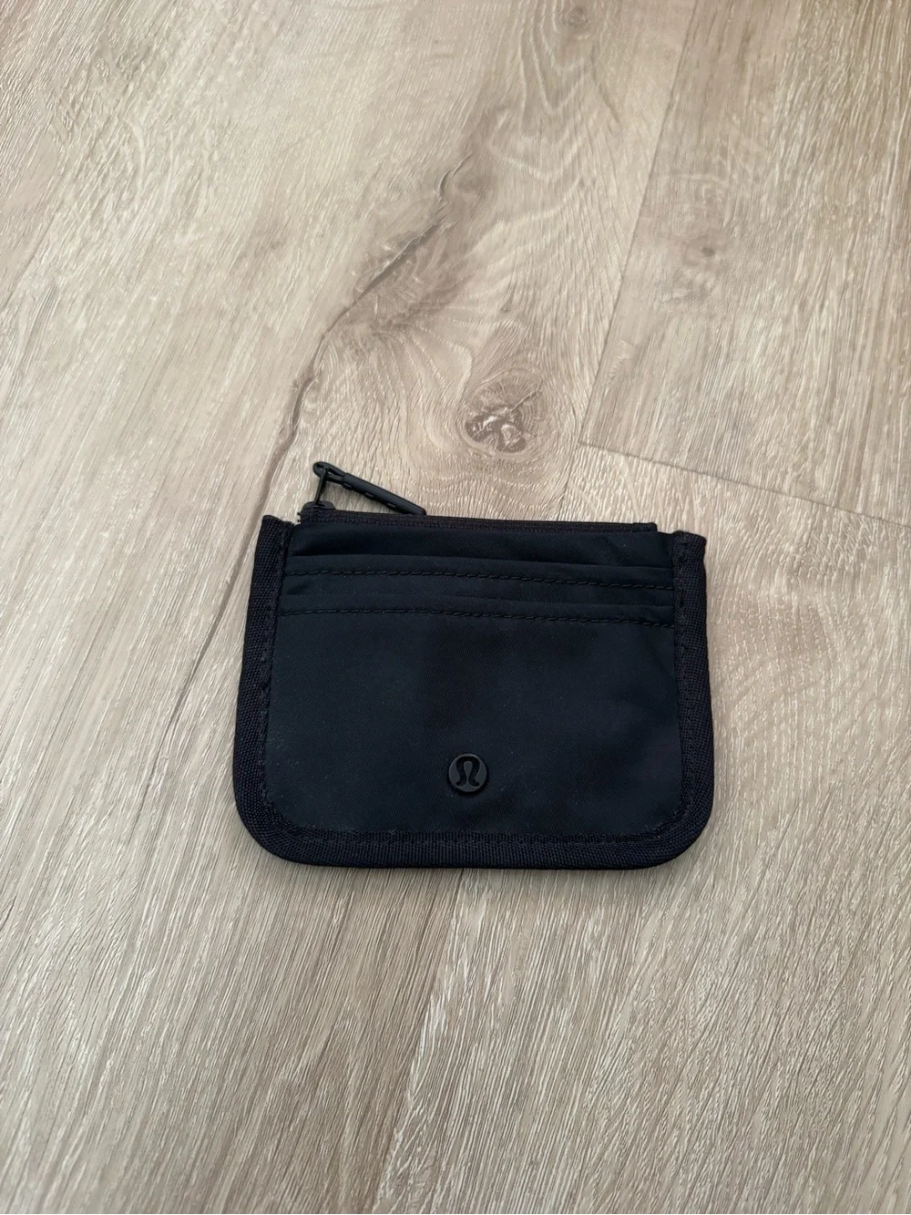 lululemon athletica Black Small Zip Card holder Wallet